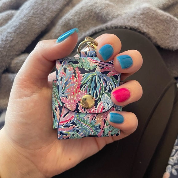 Lilly Pulitzer Accessories - Lilly Pulitzer AirPods Case
